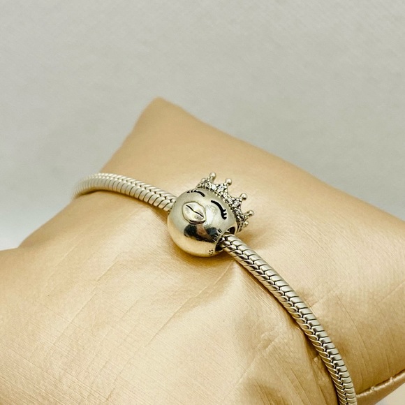 EUC Pandora 797143CZ Sterling Silver Princess Emoji Charm w/ CZ Crown - Picture 5 of 10